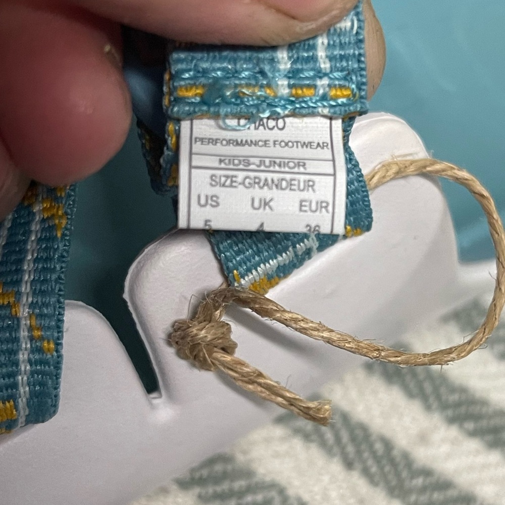 Chaco Chillos Waterproof Teal and Yellow Strappy‎ Slides Size 5 - Picture 4 of 5
